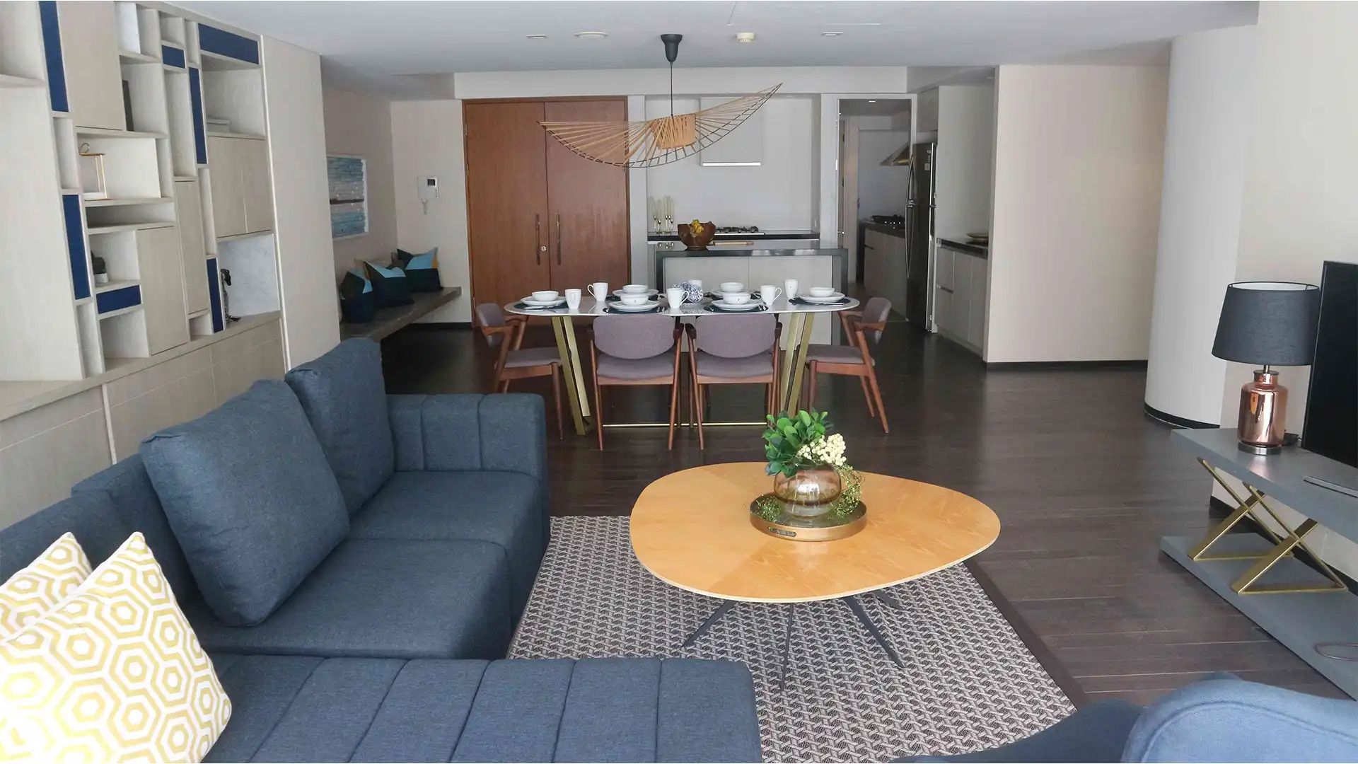 Verde Two-2BR-Living & Kitchen Area Open Space Verde Two-2BR-Living & Kitchen Area Open Space