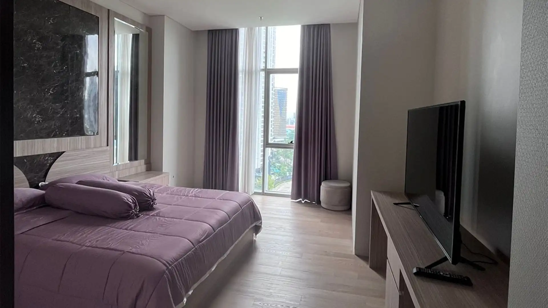 Well-Proportioned 3BR Apartment – Verde Two