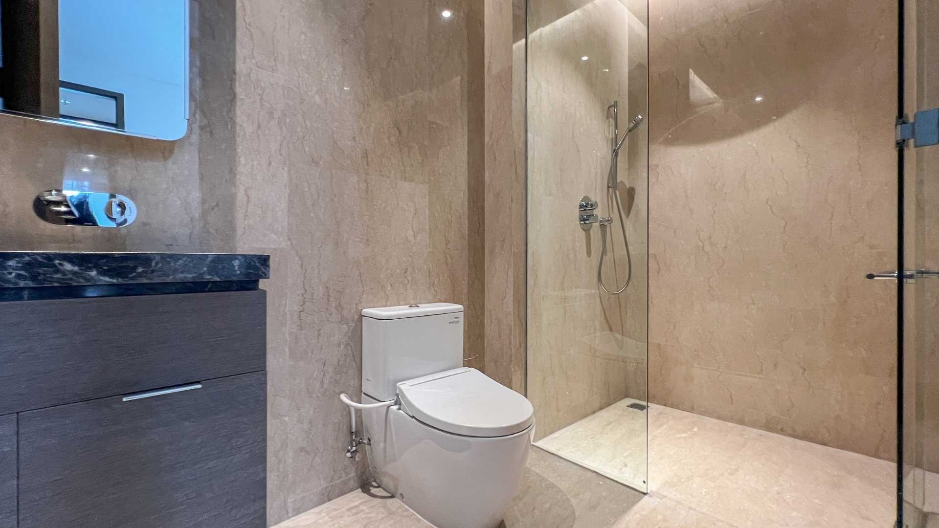 Verde Two Monteverde-2BR-Shower (1) Exclusive 3BR Address at Verde Two