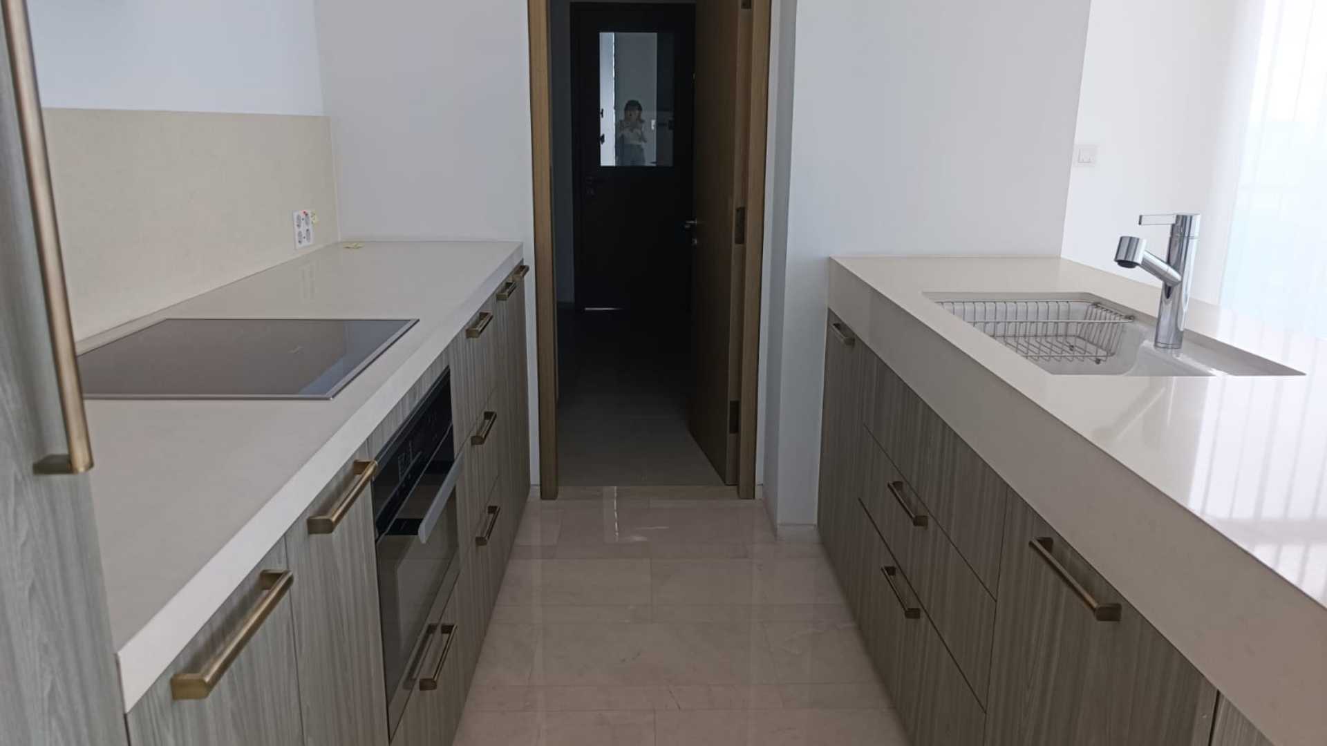 Verde Two Terraverde-3BR-Kitchen access Executive-Grade 3BR Living at Verde Two