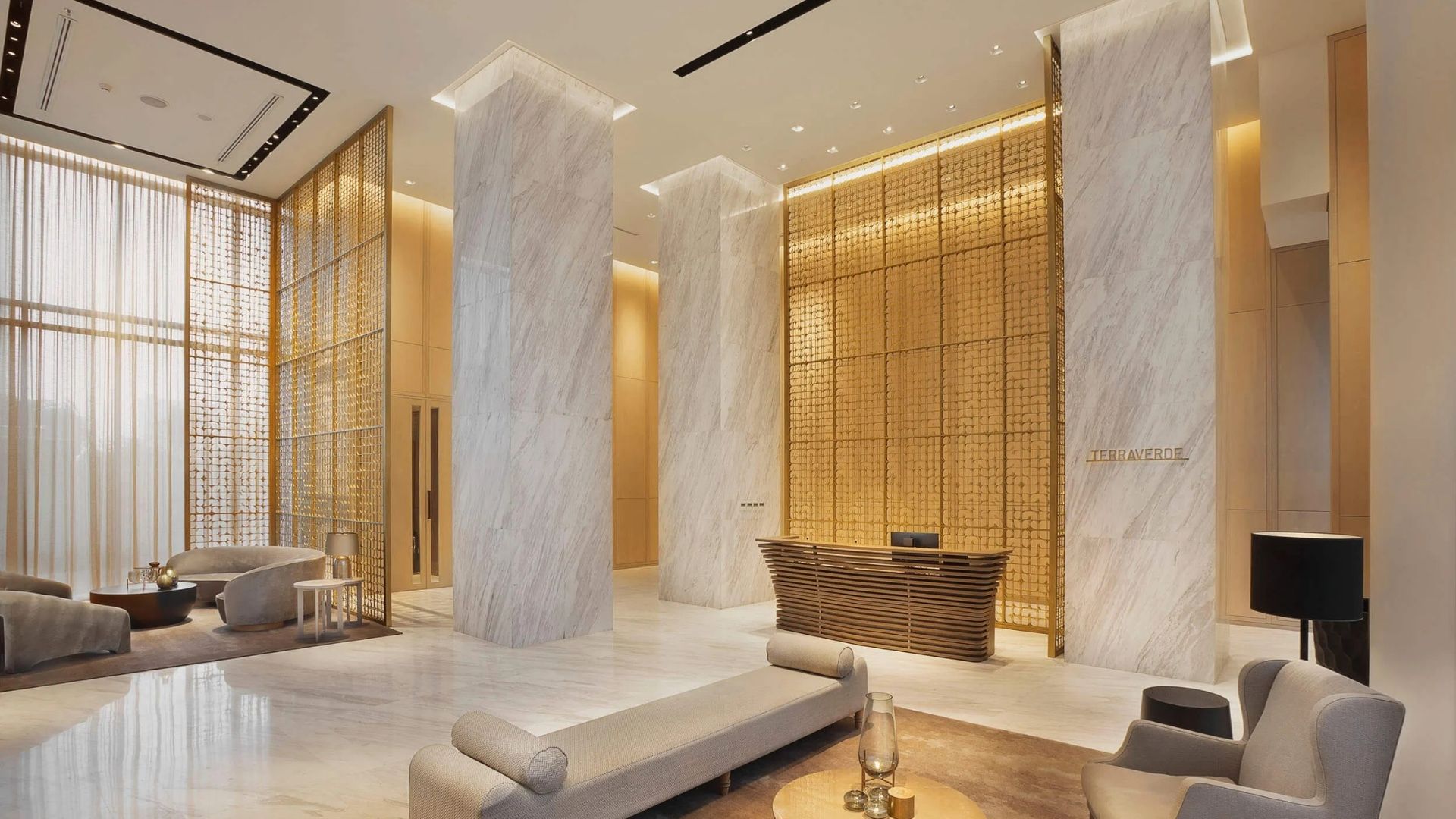 Executive 3BR Residence at Verde Two