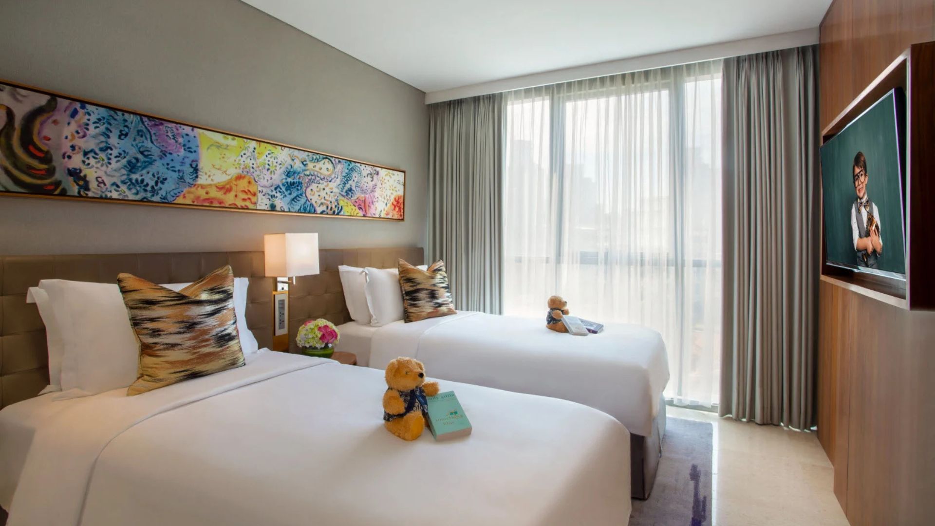 ASCOTT SUDIRMAN 2 BR – Bedroom Well-Balanced 2BR Serviced Apartment – Ascott Sudirman