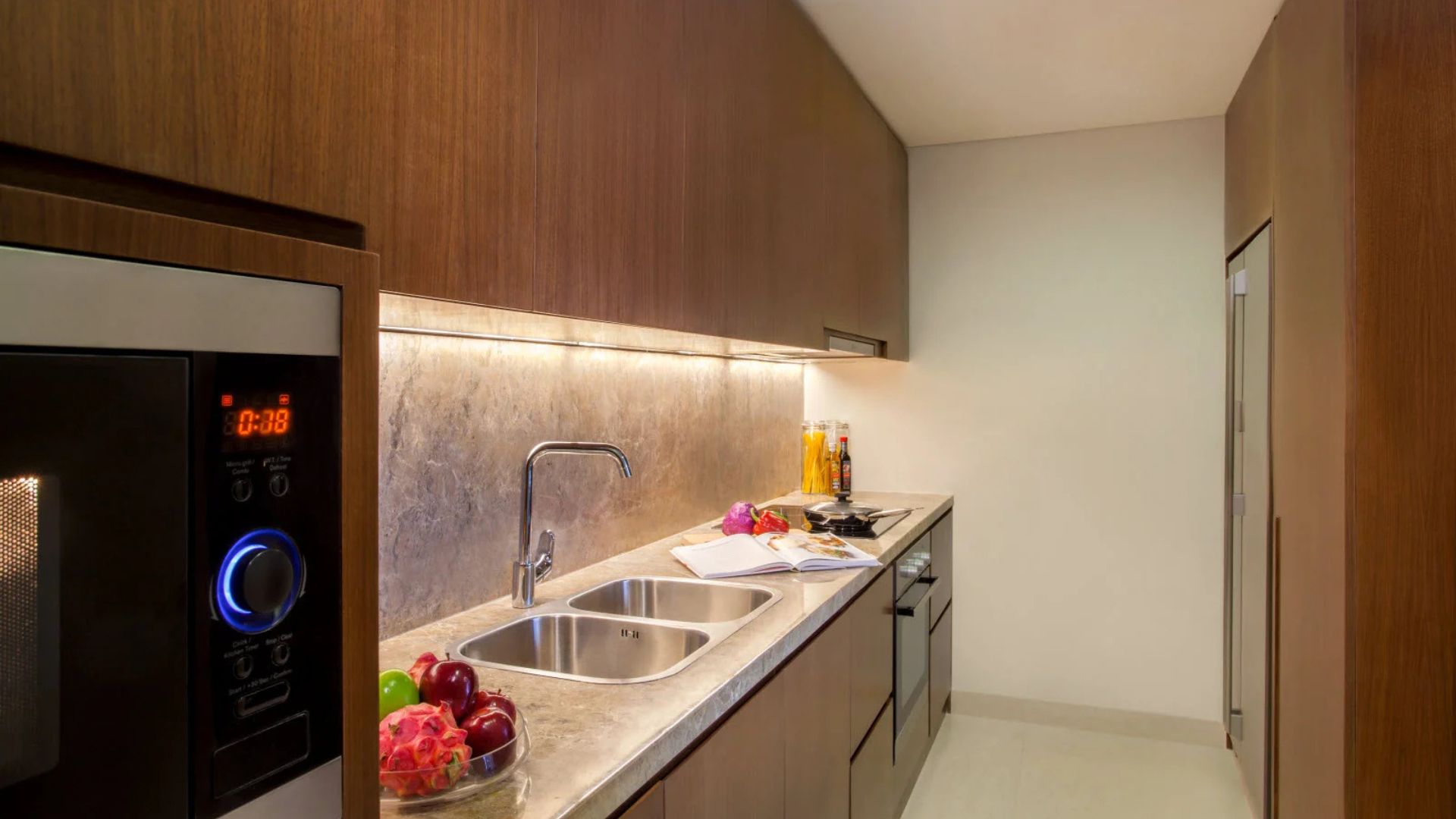 ASCOTT SUDIRMAN 3BR – Kitchen Ascott Sudirman – Large 3BR Serviced Apartment