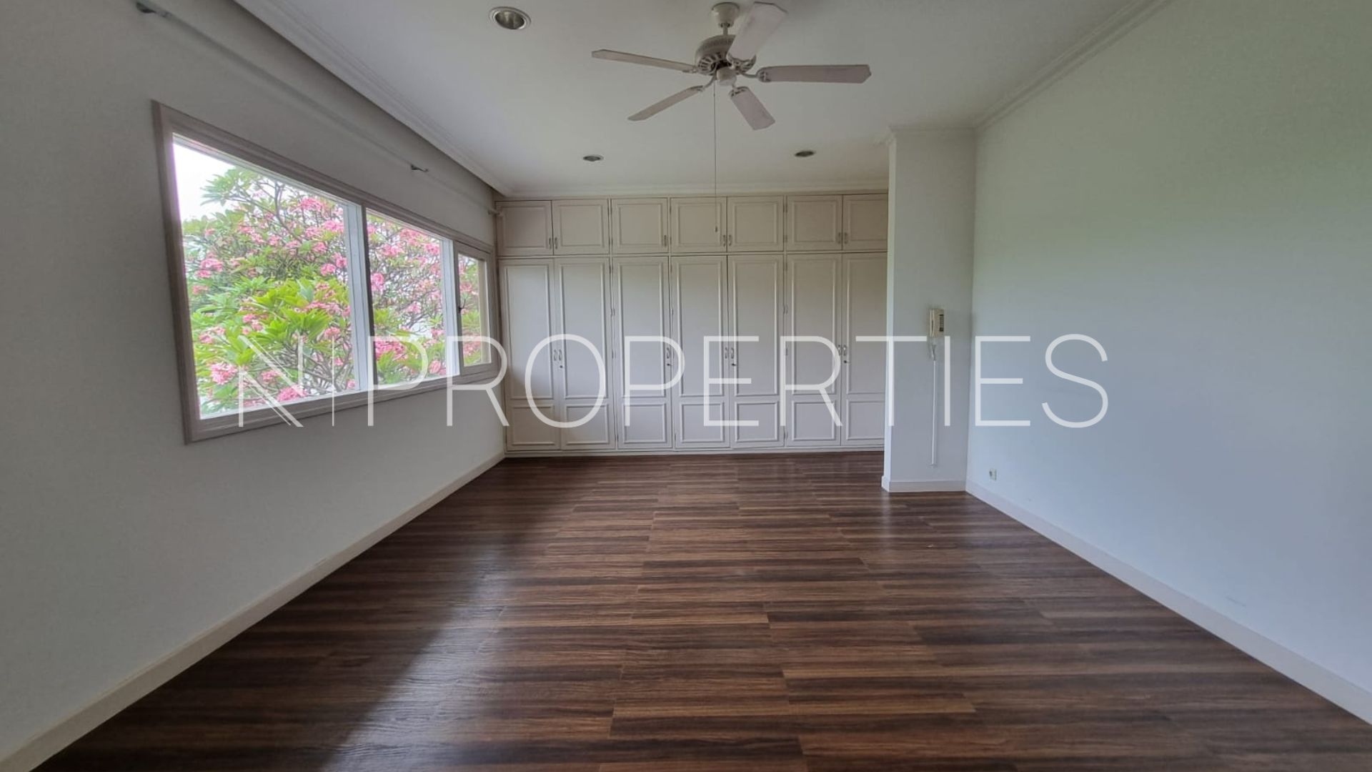 Asem 2 60 Kav F – Bedroom 3 Cipete – Prestigious 4BR Private House