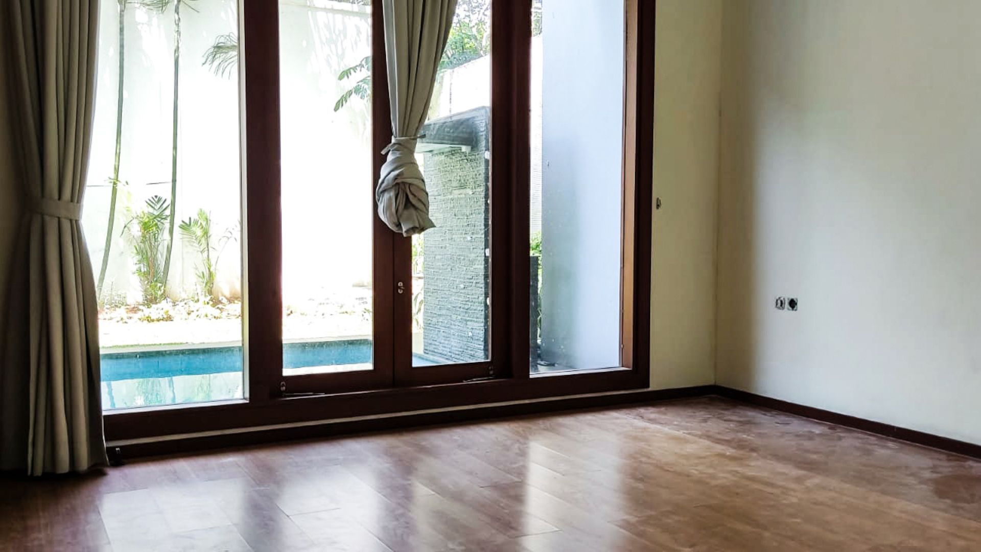 Cilandak – Well-Balanced 4BR Home