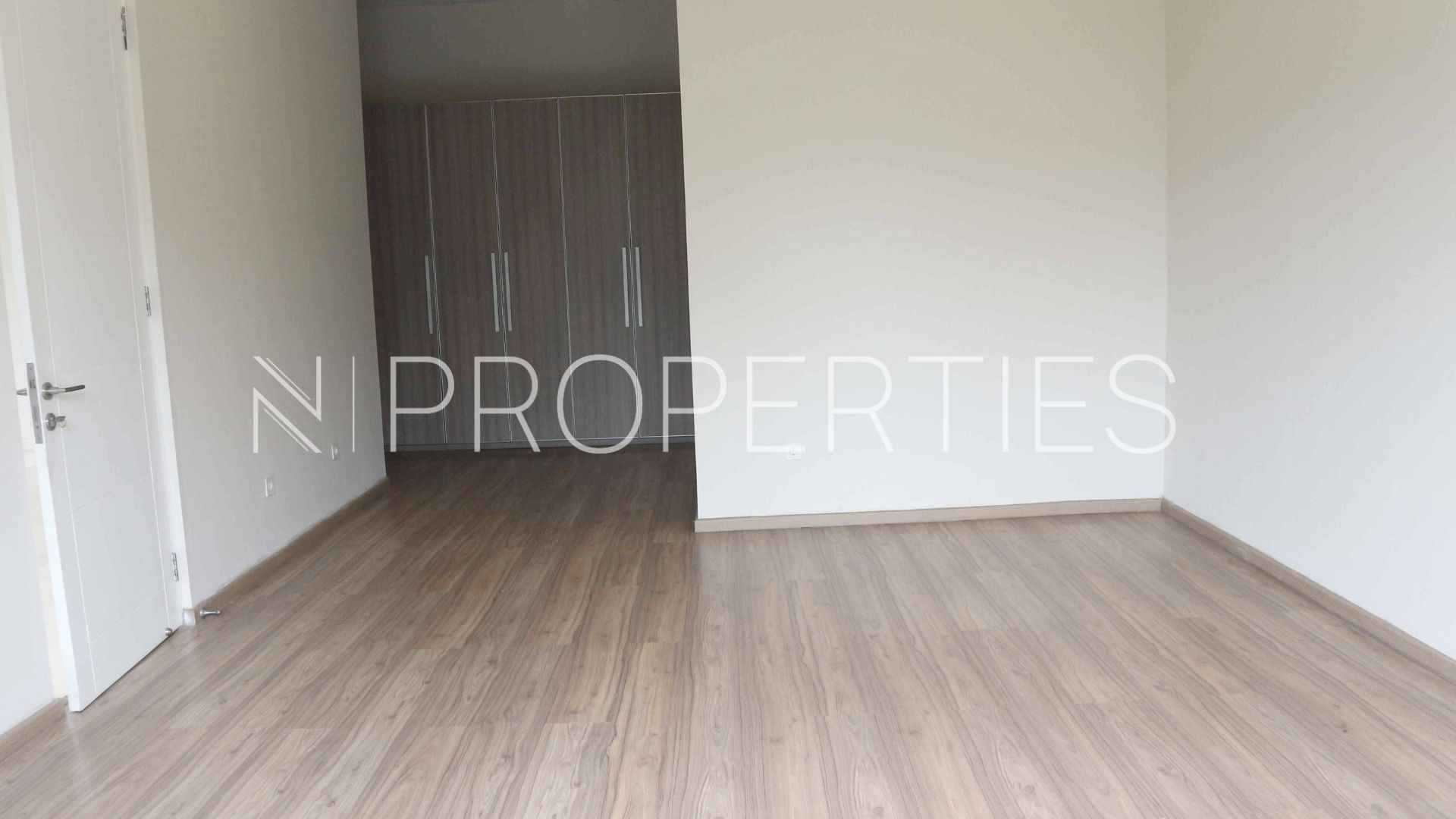 Benda Raya 8 Kav D – Bedroom Cilandak – Spacious 4BR Home