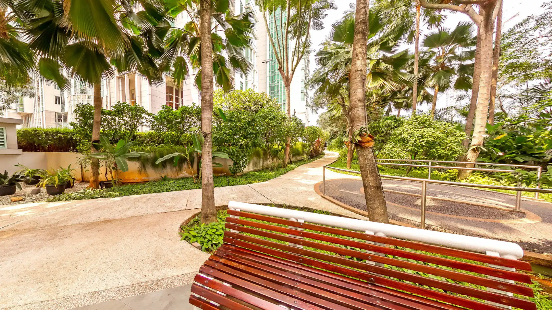 Fraser Residence – Luxury 2BR Serviced Apartment