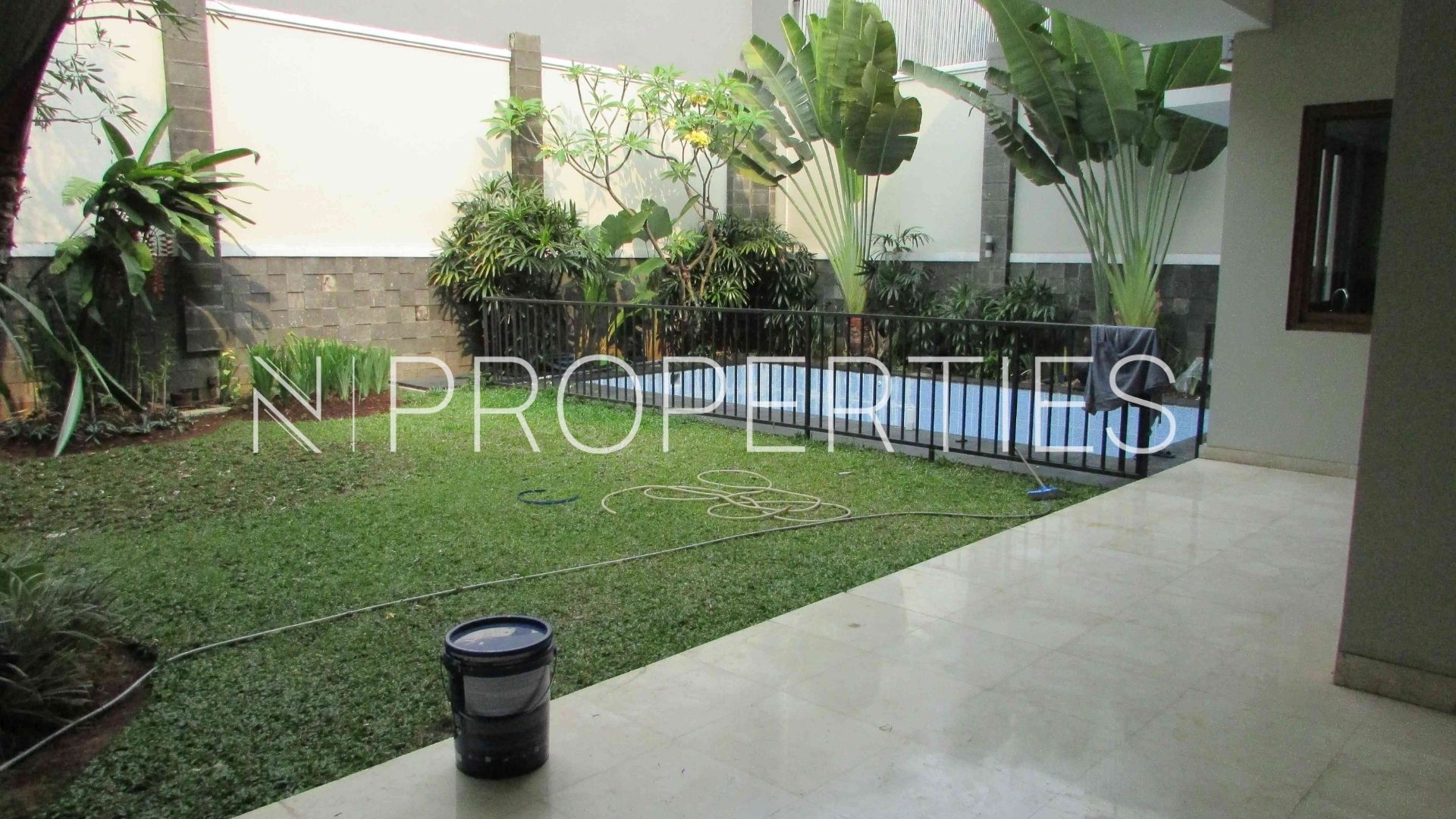 KEMANG SELATAN 11 No 105 – Kav F – Backyard Padma Residence Kemang – Large 5BR House