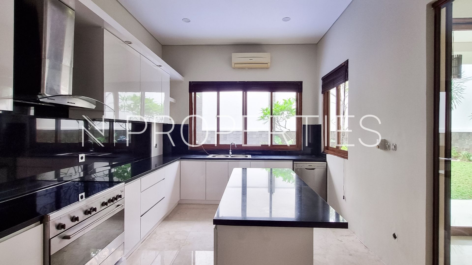 KEMANG SELATAN 11 No 105 – Kav G – Kitchen Area Padma Residence Kemang – Large 5BR House