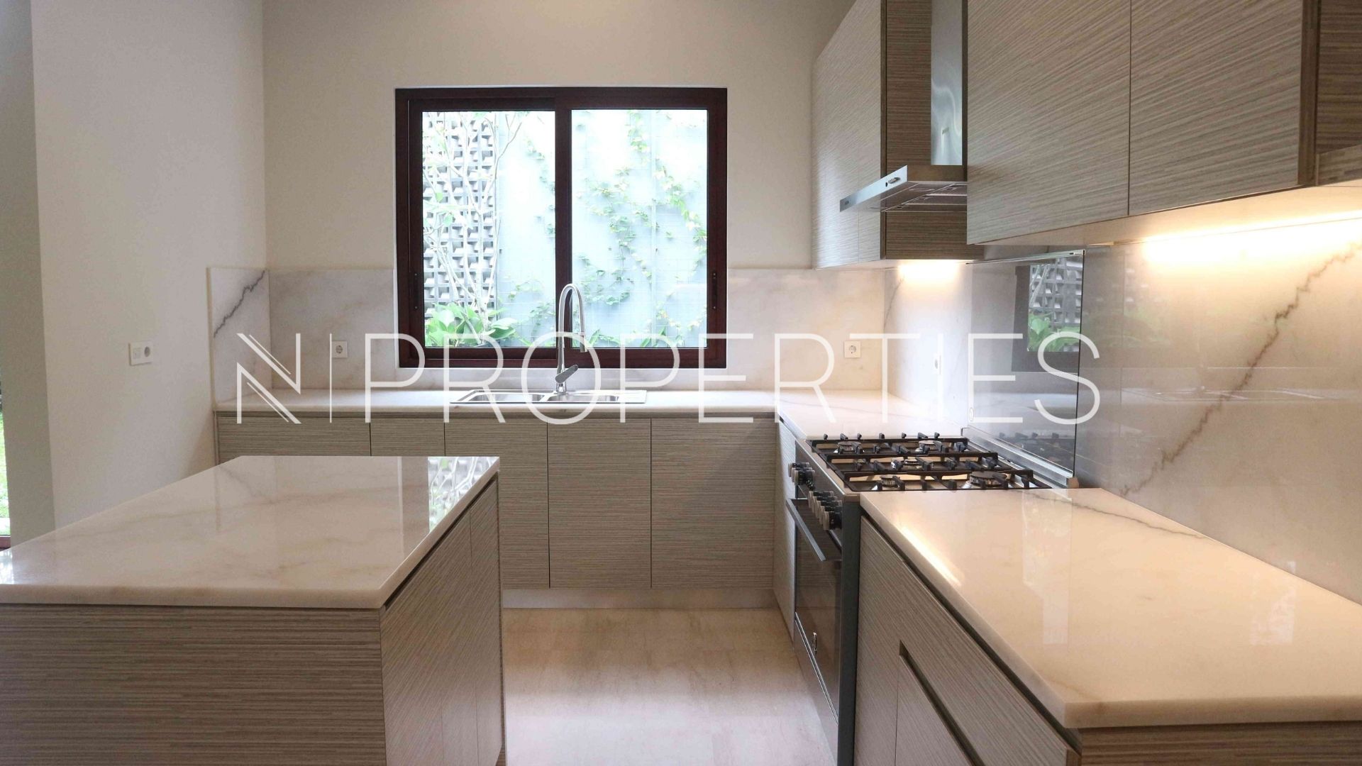 KEMANG SELATAN 1C – NO 2 – Kitchen Area 3 Vasanda Residence Kemang – Spacious 4BR