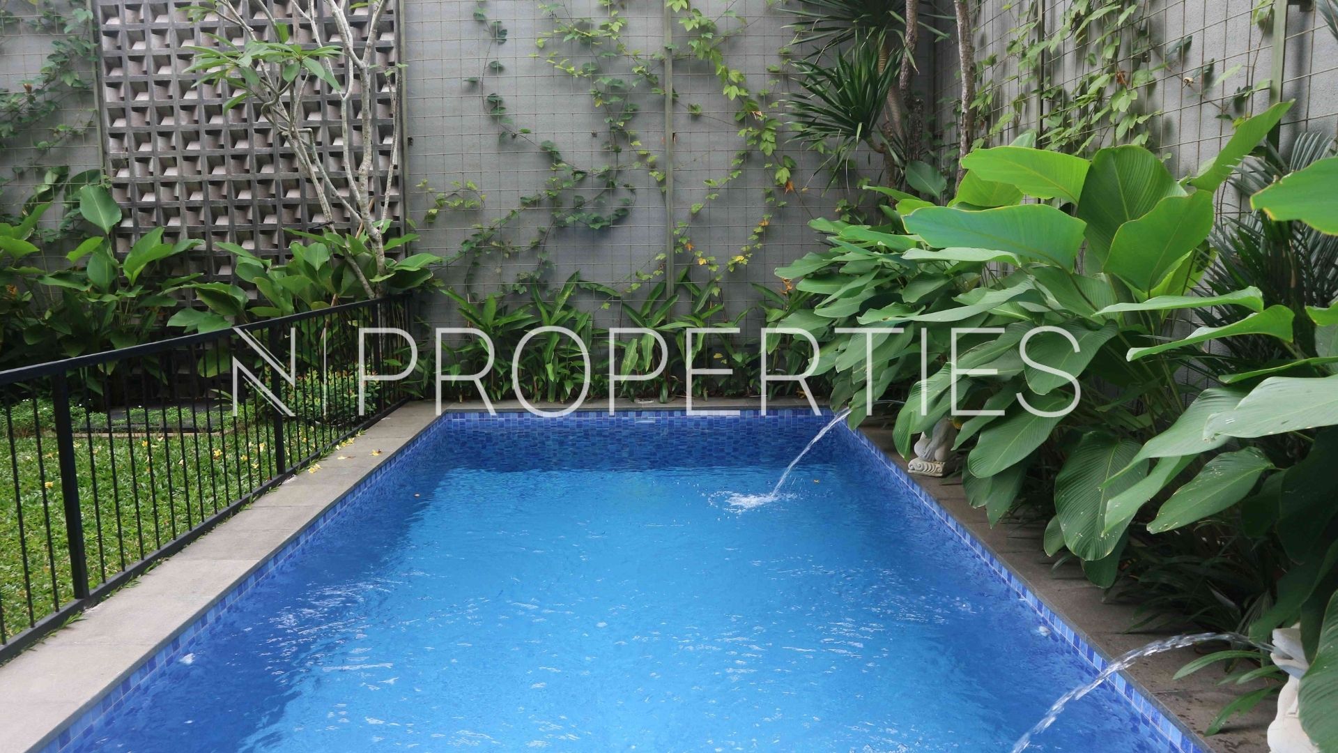 KEMANG SELATAN 1C – NO 2 – Swimmingpool Vasanda Residence Kemang – Spacious 4BR