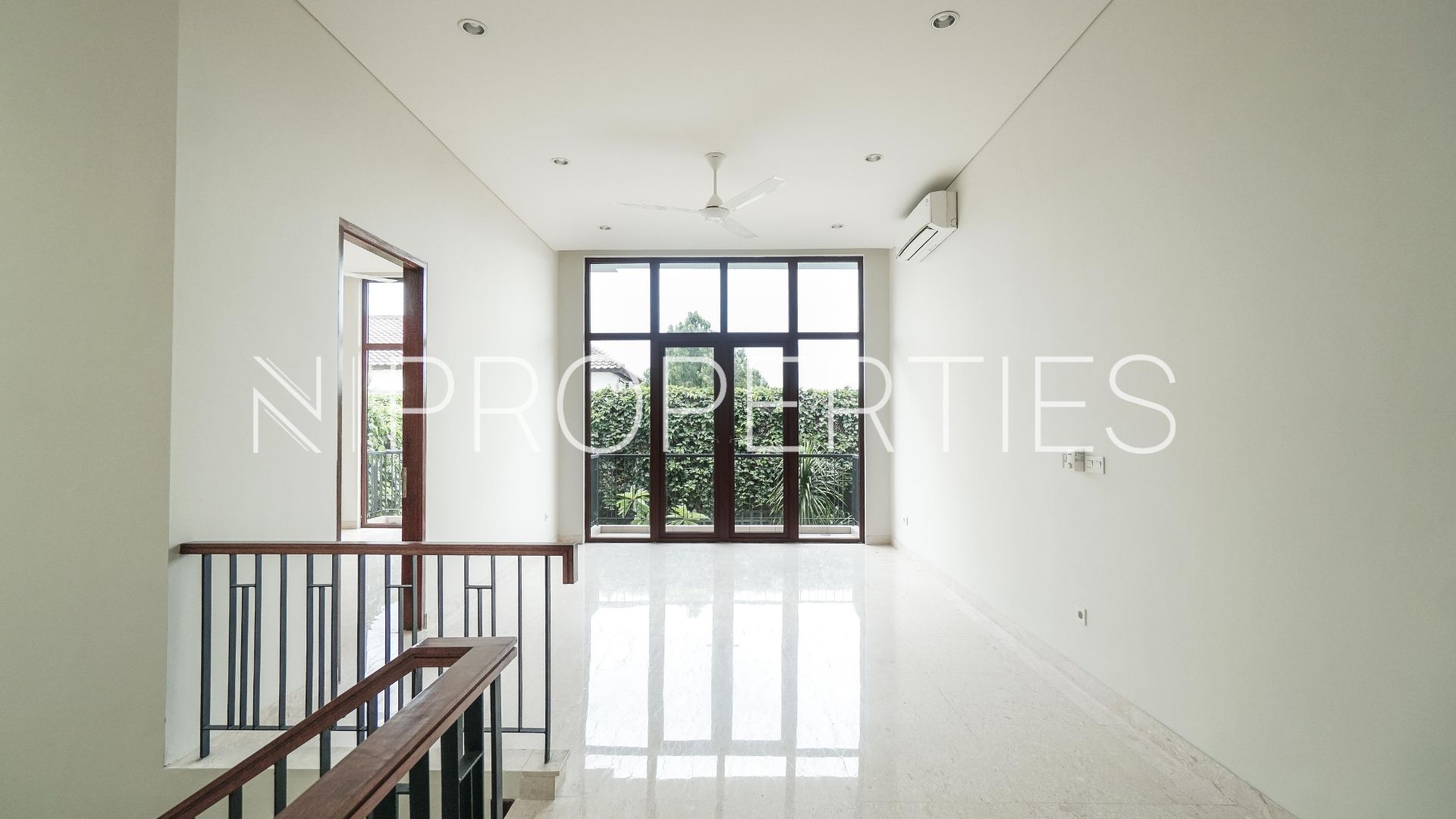 KEMANG SELATAN 1C – NO 2B – Secondfloor Vasanda Residence Kemang – Practical 4BR House