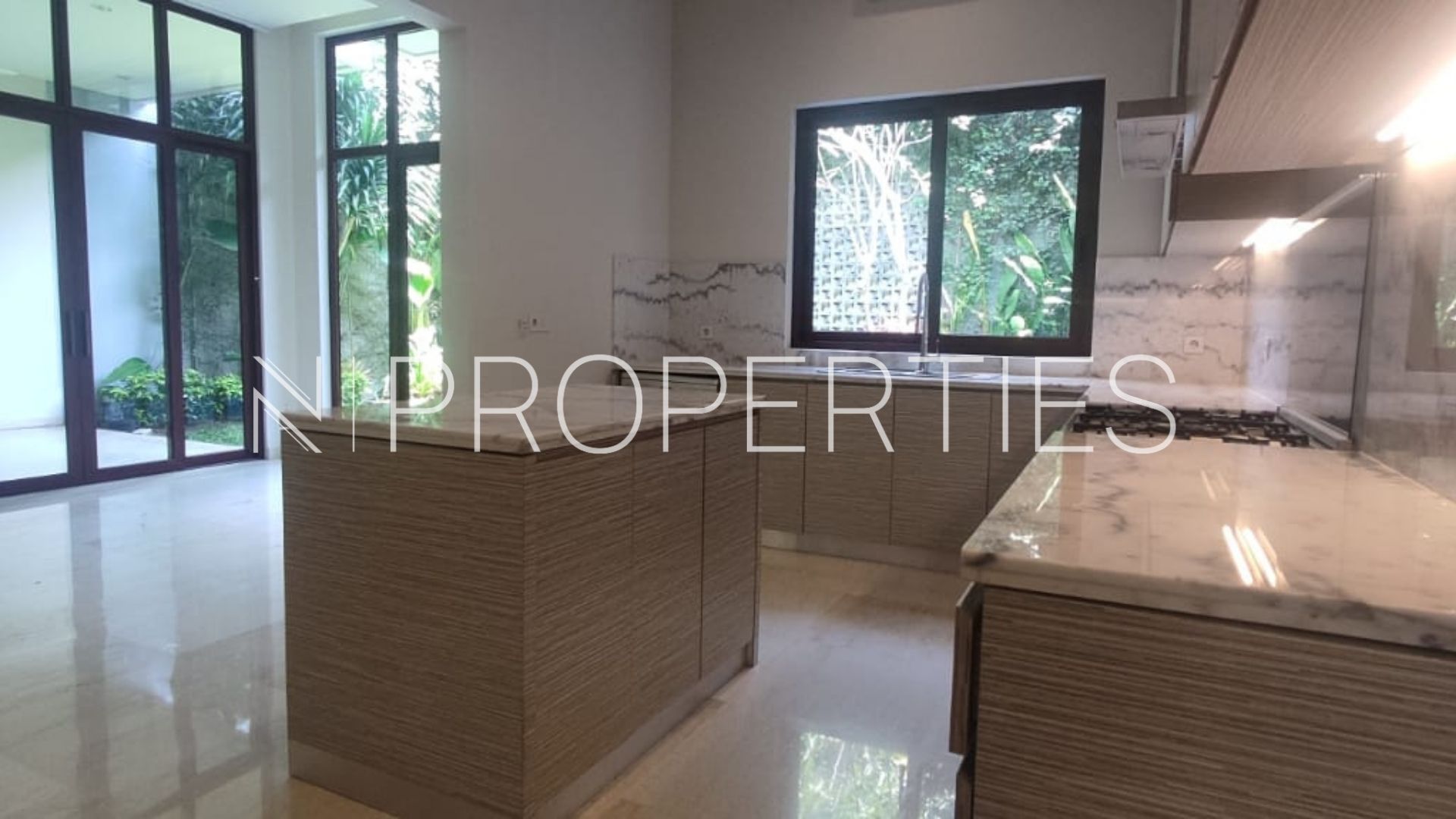KEMANG SELATAN 1C – NO 2C – KITCHEN AREA Vasanda Residence Kemang – Large 5BR House