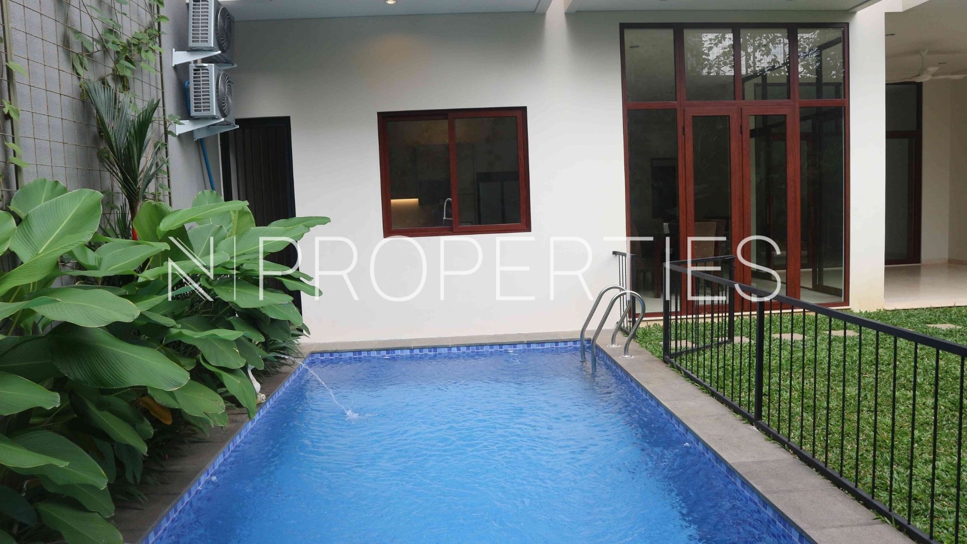 KEMANG SELATAN 1C – NO 2E – Swimmingpool 2 Vasanda Residence Kemang – Well-Balanced 4BR