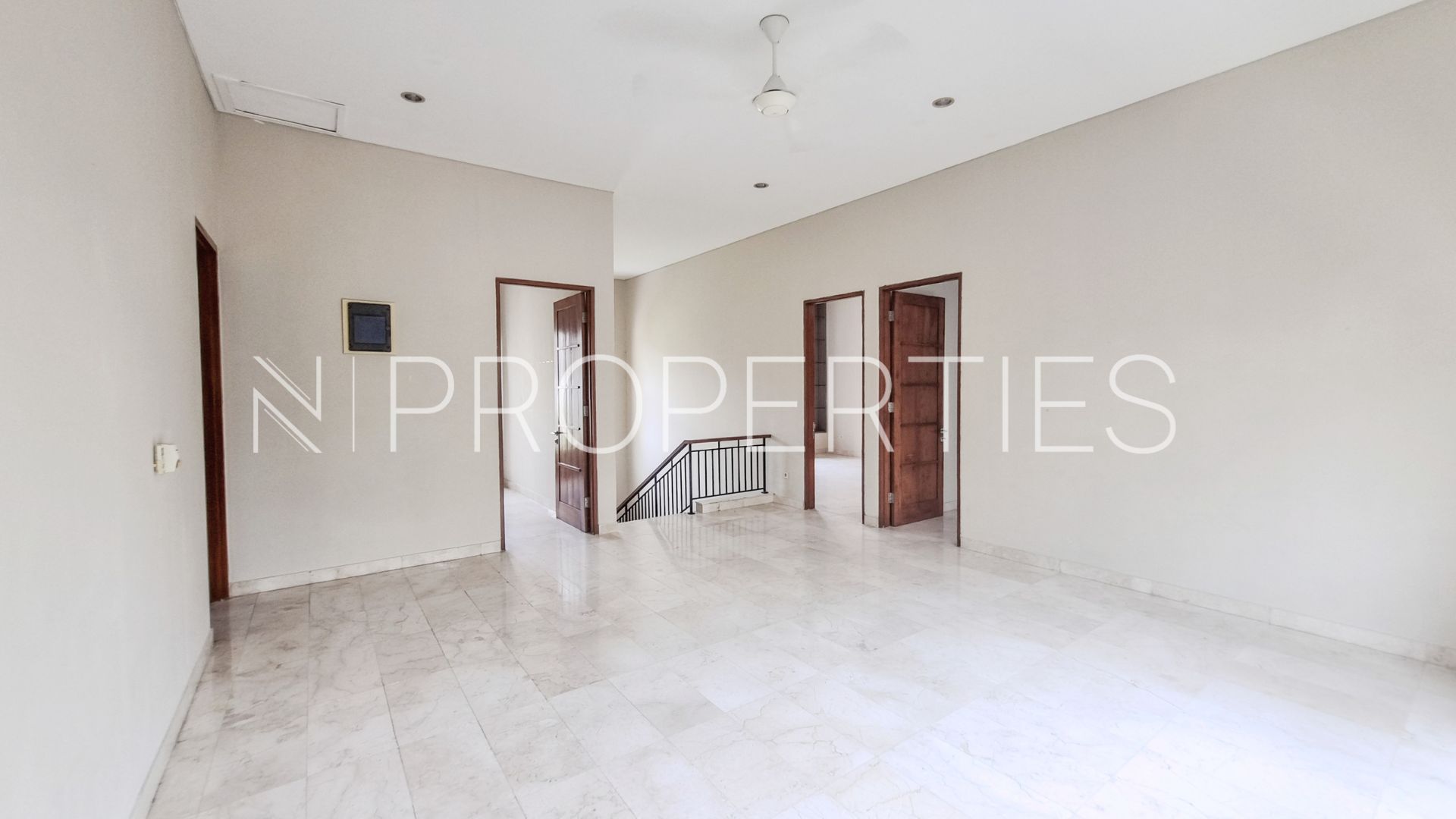 KEMANG TIMUR 9 No. 38 – KAV B – SECOND FLOOR Vishnu Residence Kemang – Well-Proportioned 4BR