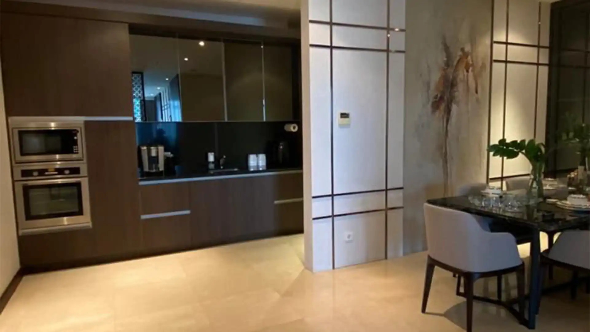 KEMPI-2BR-KITCHEN & DINING AREA Expansive 2BR at Kempinski Private Residence