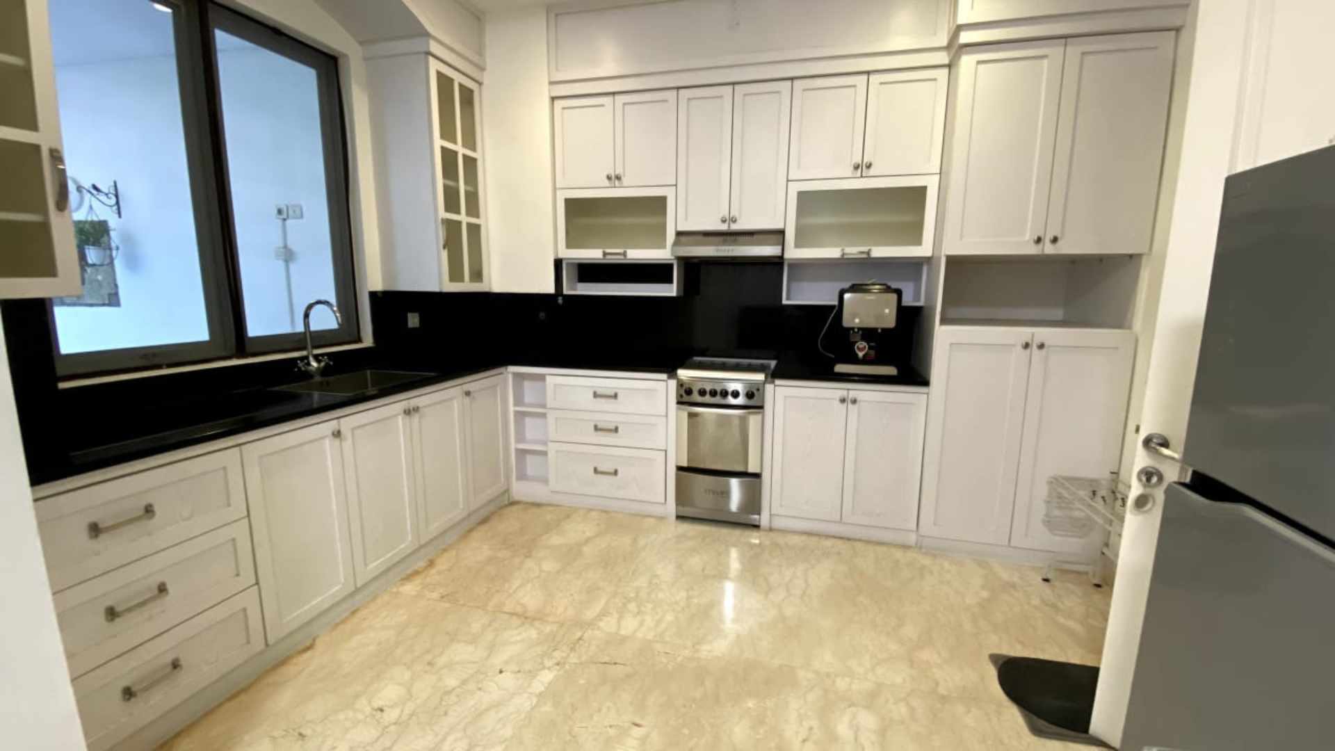 4BR House with Functional Layout at Menteng