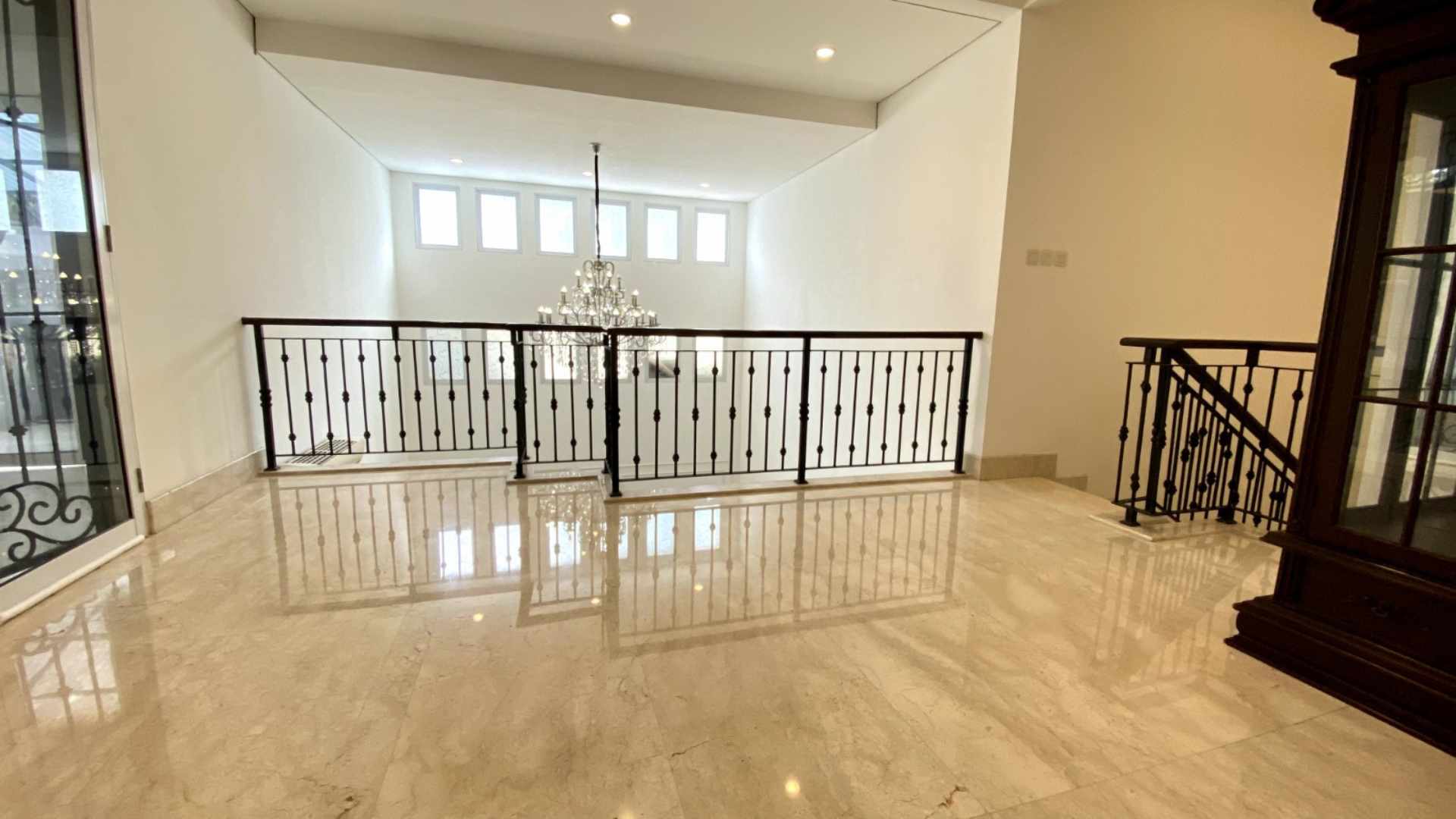 Menteng-4BR-Second Floor Well-Proportioned 4BR House at Menteng
