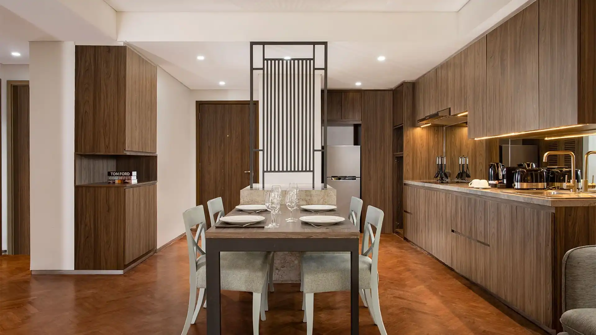 OAKWOOD-2BR-DINING & KITCHEN AREA Oakwood Suites Kuningan – Well-Proportioned 2BR