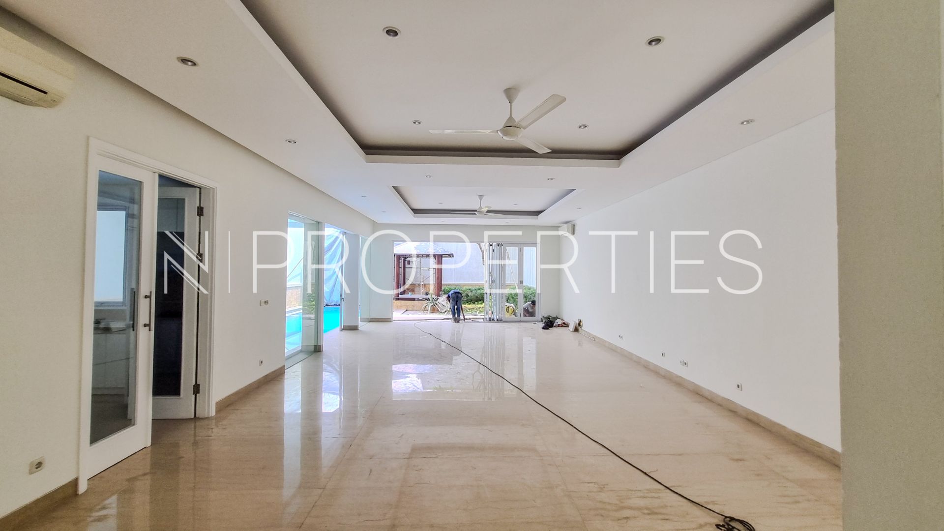 PEJATEN BARAT 2 KAV V - LIVING AREA