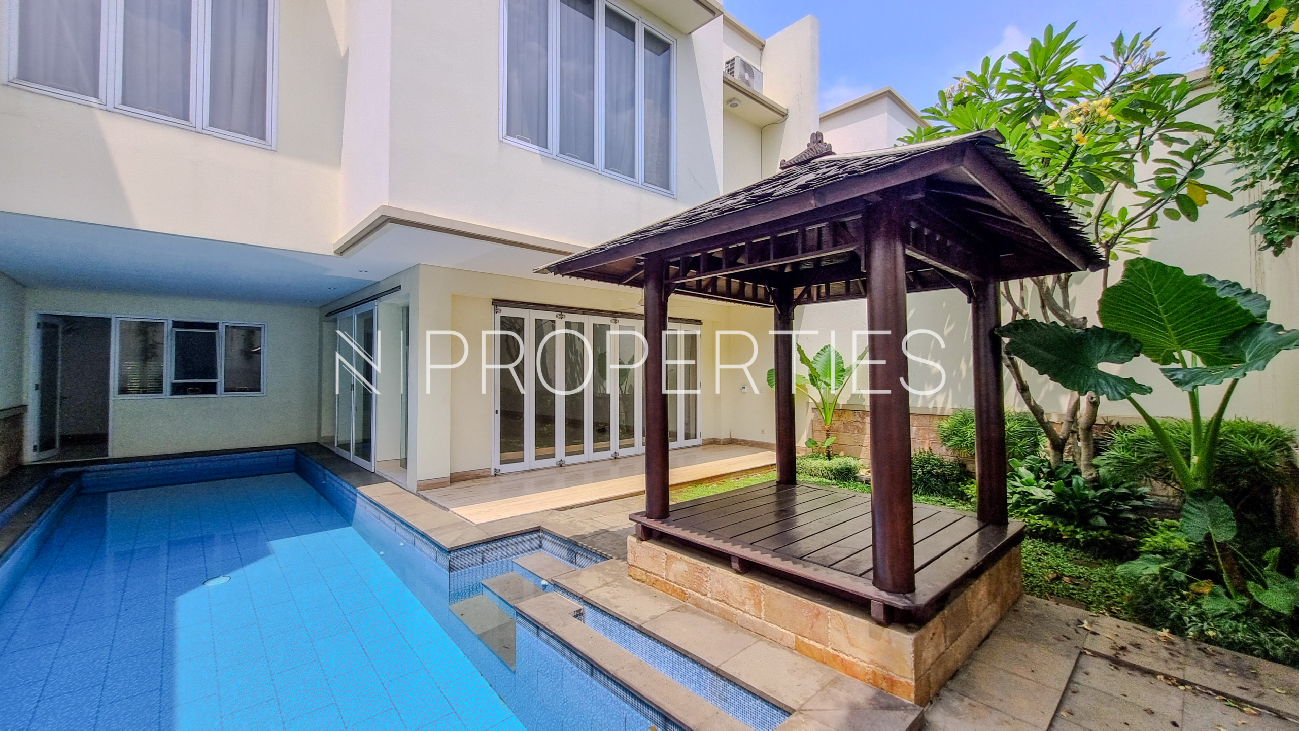 PEJATEN BARAT 2 KAV Y – GAZEBO AND POOL 1 Well-Designed 4BR Home at Pejaten