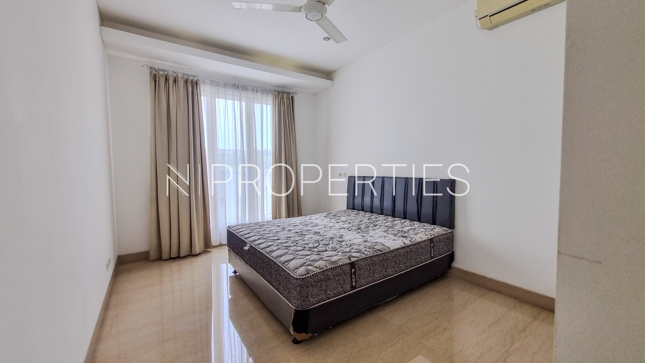 PEJATEN BARAT 2 KAV Y – MASTER BEDROOM Well-Designed 4BR Home at Pejaten