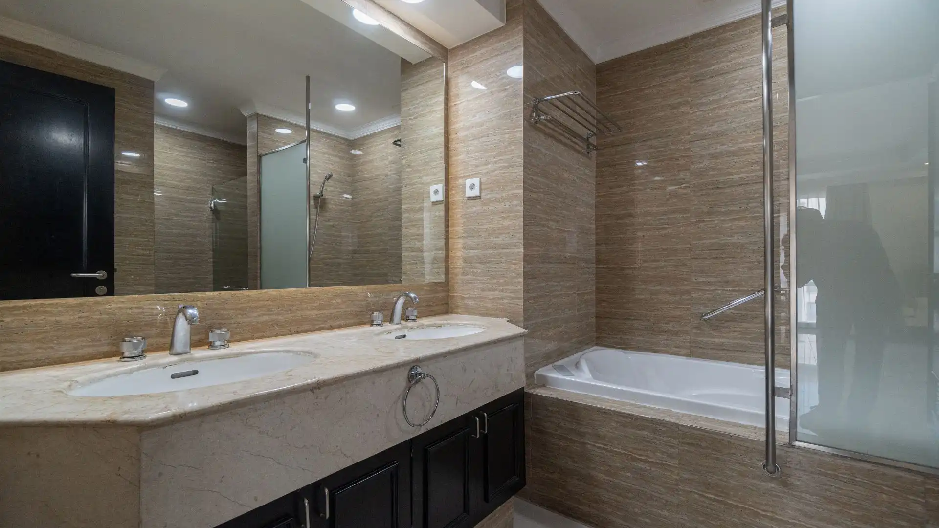 Pondok Indah Golf Apartment – Premium 3BR