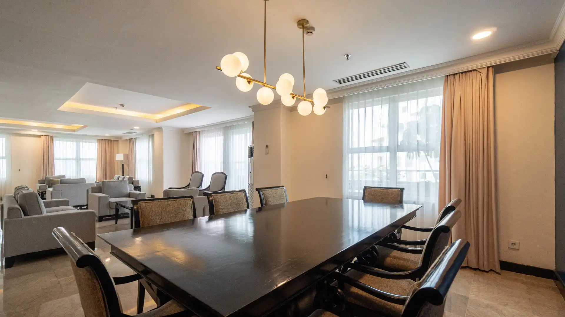 Pondok Indah Golf Apartment – Premium 3BR