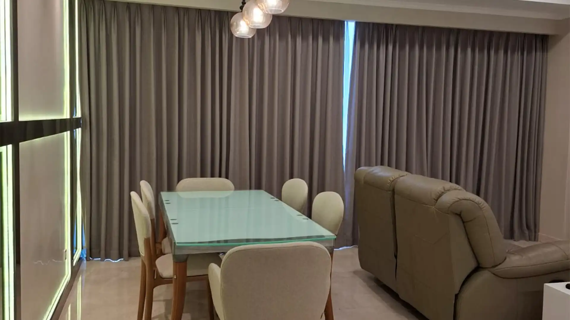 PONDOK INDAH RESIDENCE-2BR-DINING TABLE Pondok Indah Residence – Well-Balanced 2BR