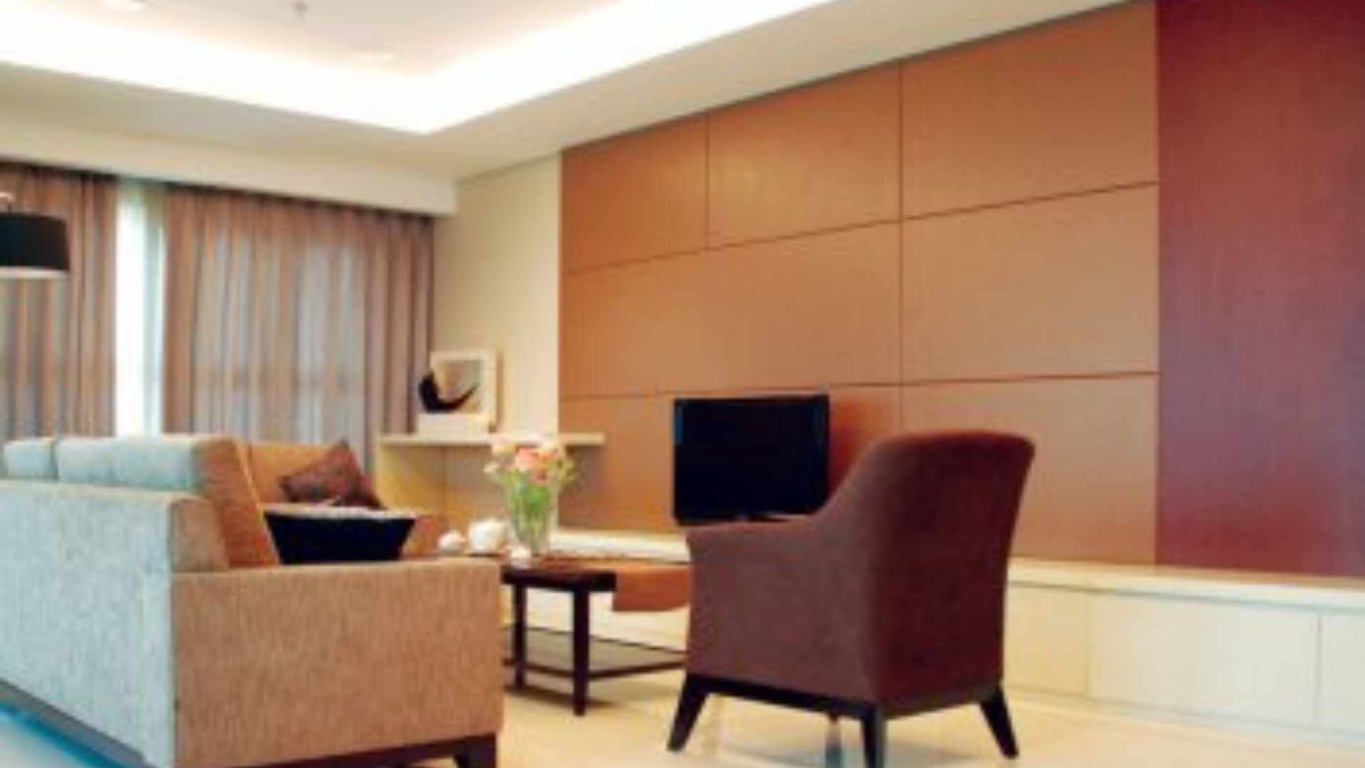 Pondok Indah Golf-3BR-Living Area Pondok Indah Golf Apartment – Modern 3BR Residence