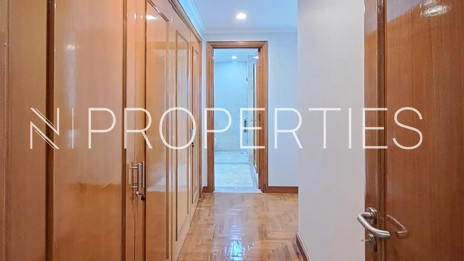 Pondok Indah Golf-3BR-Storage Cabinet Pondok Indah Golf Apartment – Practical 3BR
