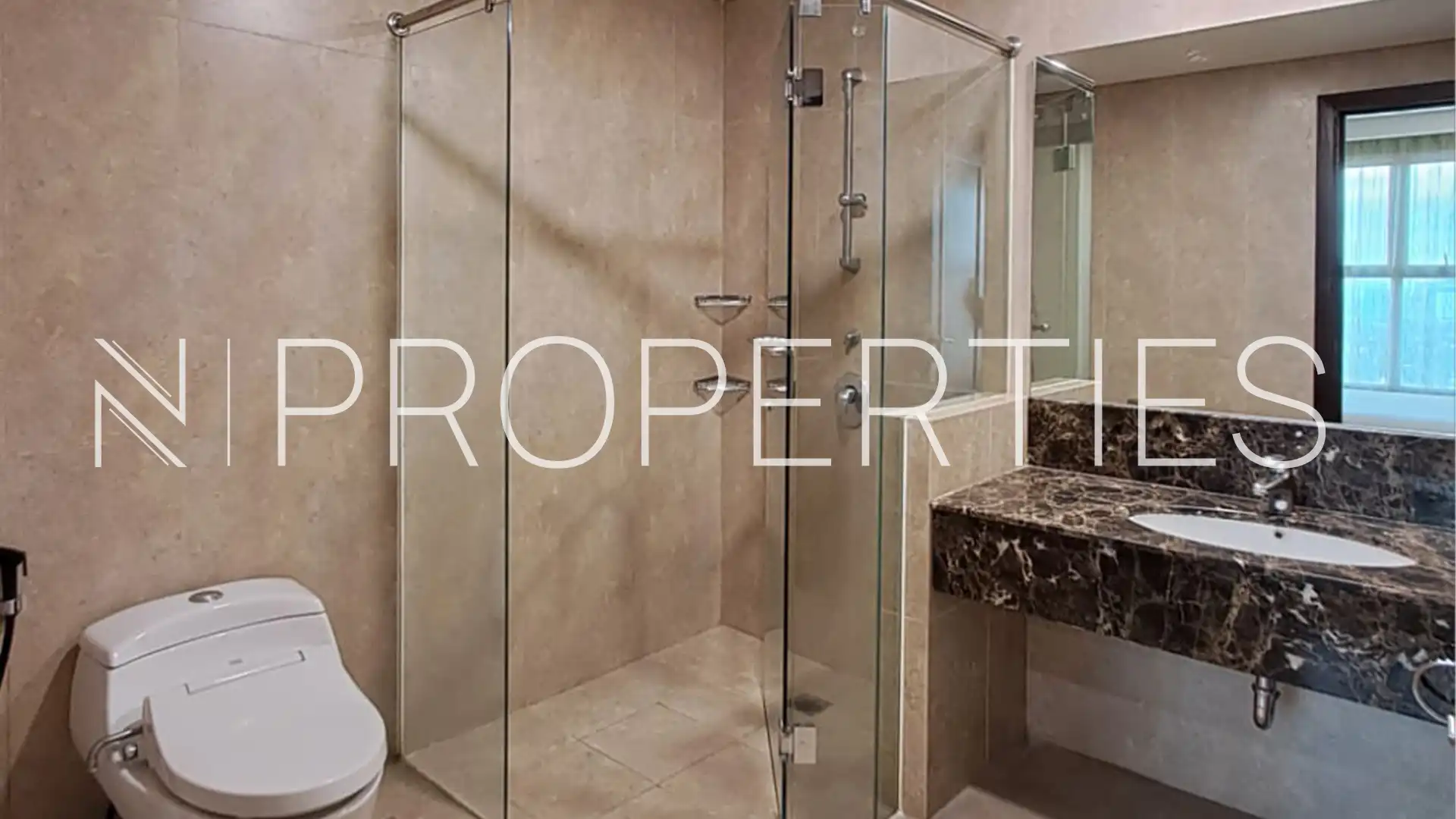 Pondok Indah Golf Apartment – Large 4BR
