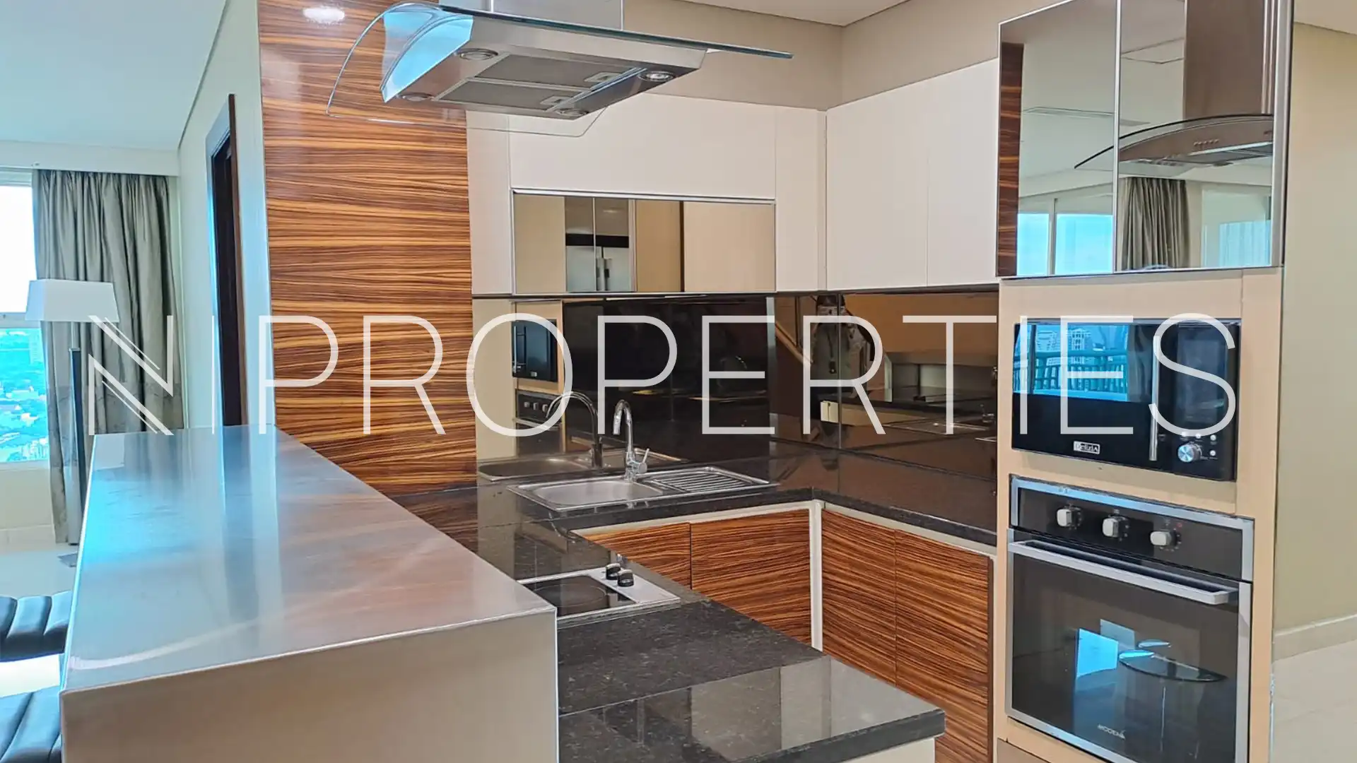 Pondok Indah Golf Apartment – Large 4BR