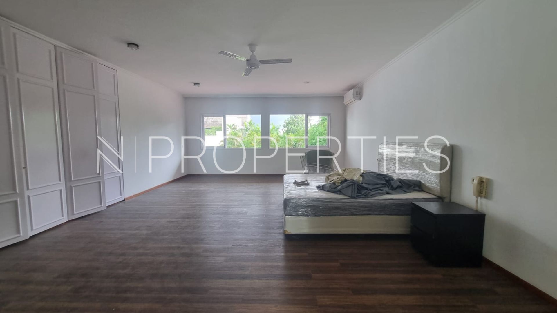 Puri Sakti 2 Kav E – Bedroom 2 Cipete – Expansive 4BR Family House
