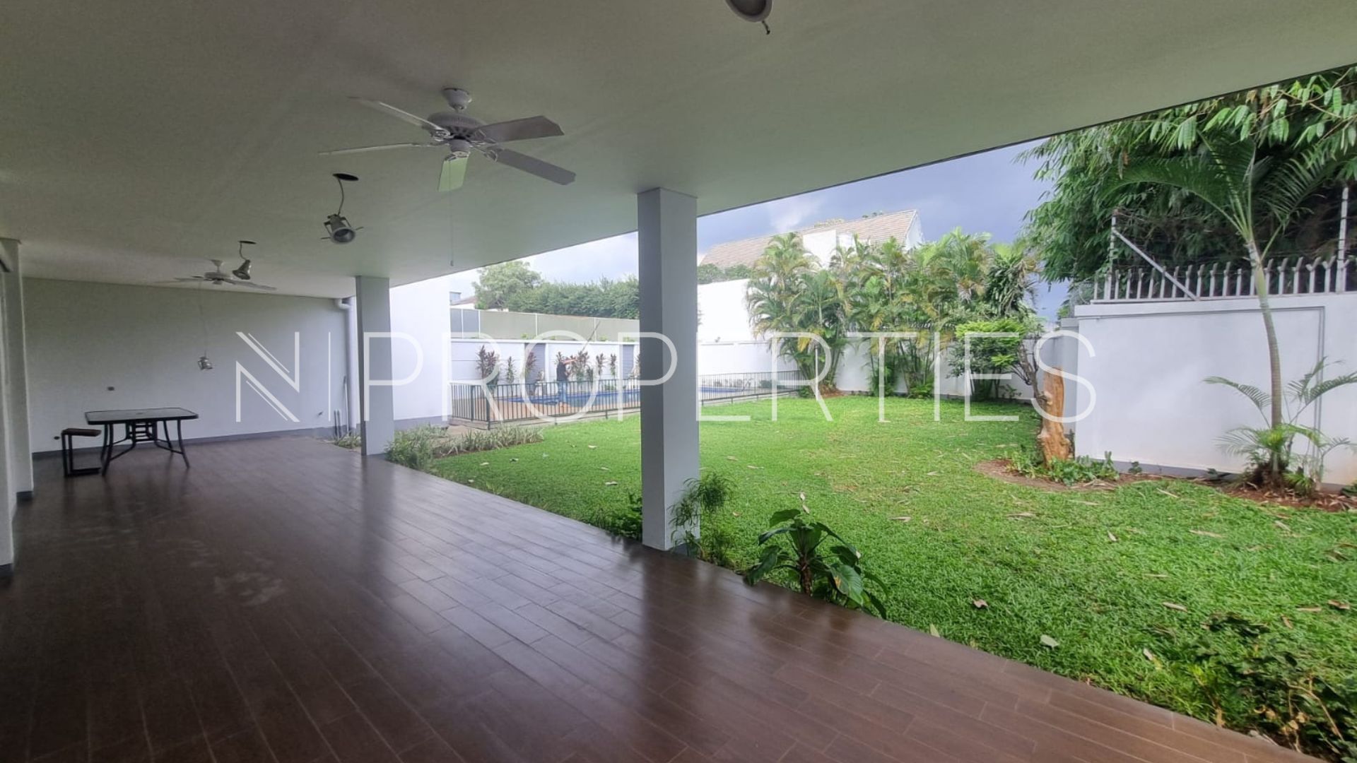 Puri Sakti 2 Kav E – Terrace Cipete – Expansive 4BR Family House