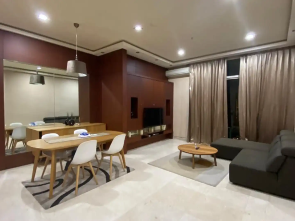 SENAYAN RESIDENCE-3BR-DINING & LIVING AREA