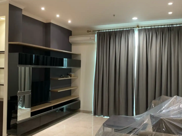 SENAYAN RESIDENCE-3BR-LIVING AREA