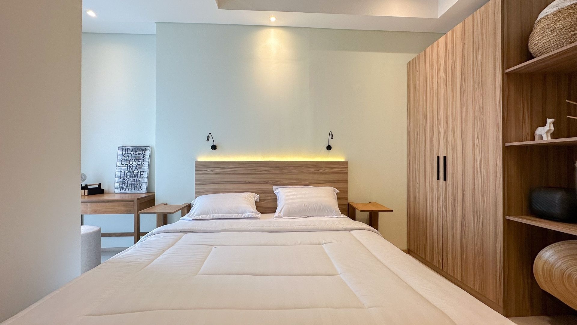 Samara Suites-2BR-Bedroom design Walkable LRT Access at Samara Suites