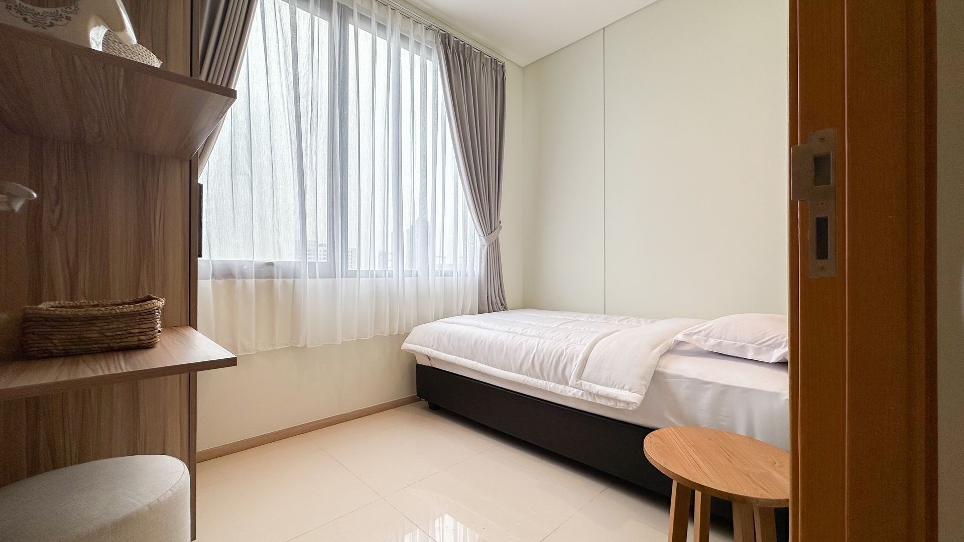 Samara Suites-2BR-Bedroom window Walkable LRT Access at Samara Suites