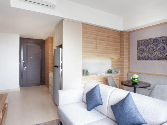 Convenient Serviced Apartment at Somerset Sudirman