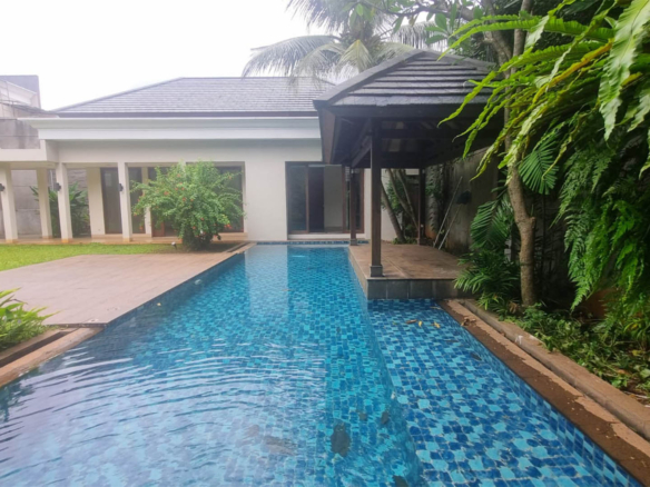 ASEM 9-5BR-SWIMMING POOL