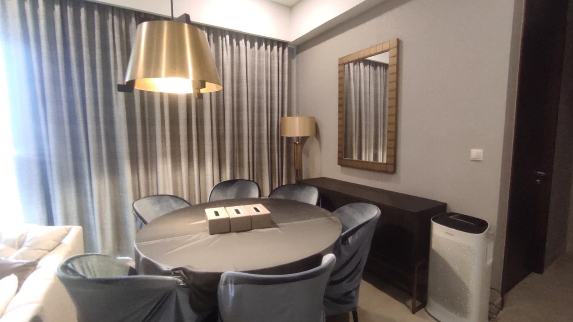 Anandamaya-2BR-Dining Table Anandamaya Residence – Luxury 2BR Apartment