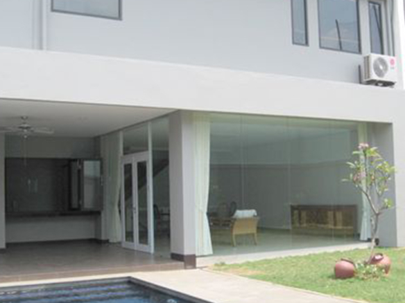 CILANDAK TENGAH 2-4BR-BACKYARD & SWIMMING POOL