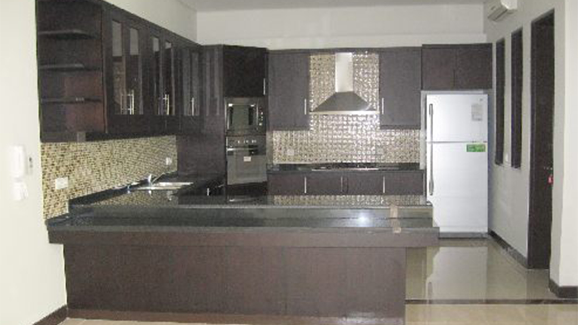 CILANDAK TENGAH 2-4BR-KITCHEN AREA Prime 4BR Family Residence – Cilandak House