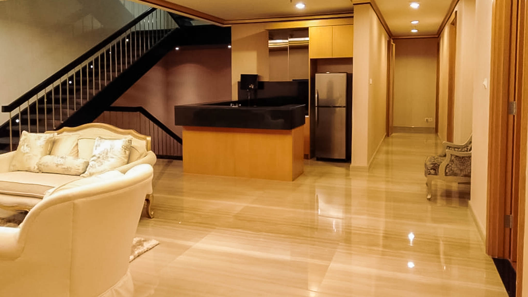 Kempi-57-59F-LIVING & KITCHEN 2 Ultra-Spacious Family Living in the Heart of Jakarta’s CBD – Kempinski Private Residence 4BR
