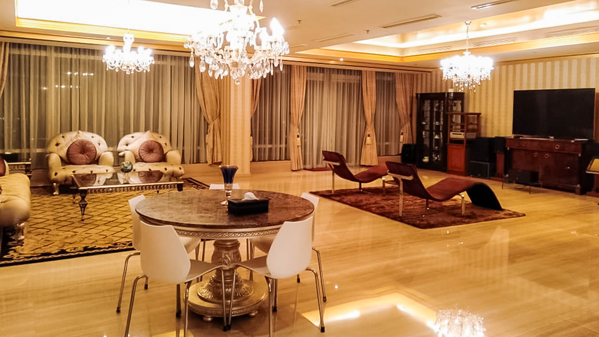 Kempi-57-59F-LIVING ROOM 3 Ultra-Spacious Family Living in the Heart of Jakarta’s CBD – Kempinski Private Residence 4BR