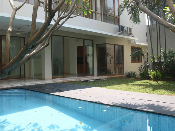PEJATEN-5BR-SWIMMING POOL 3