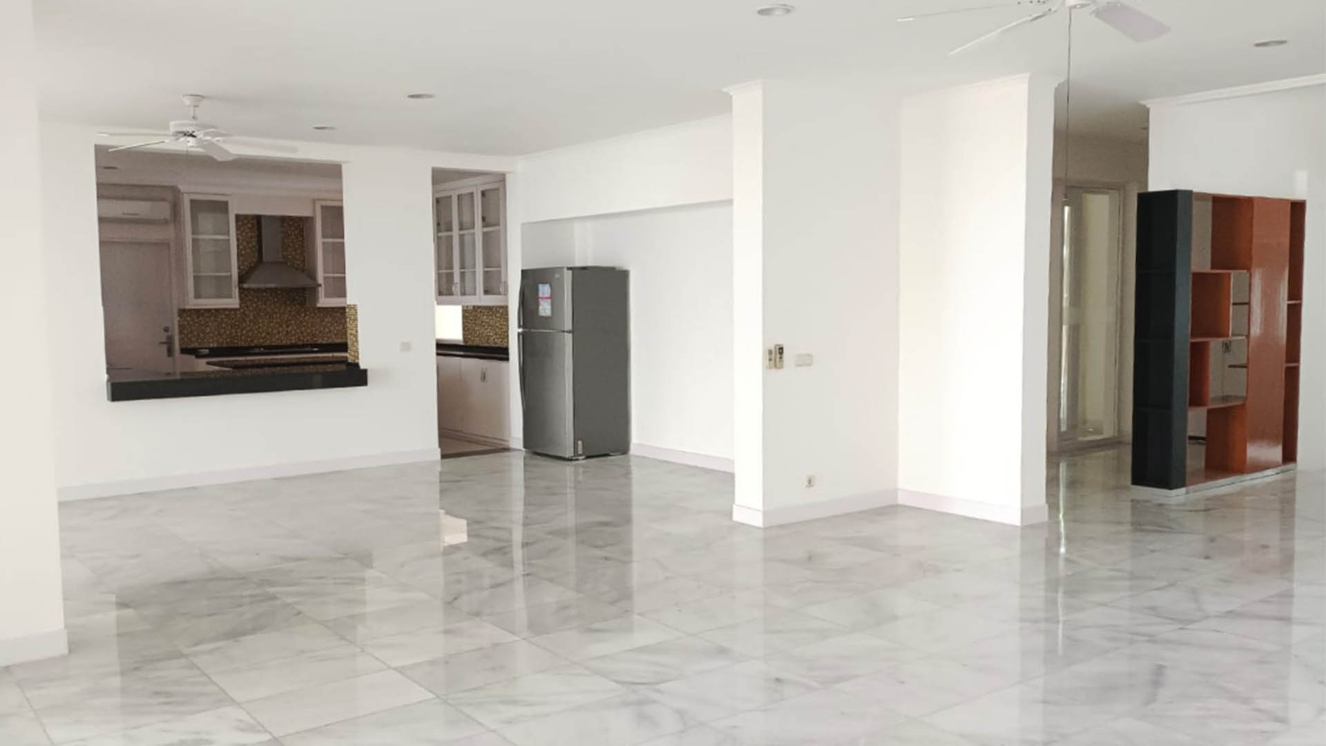 PURI SAKTI 2-4BR-DINING & KITCHEN AREA
