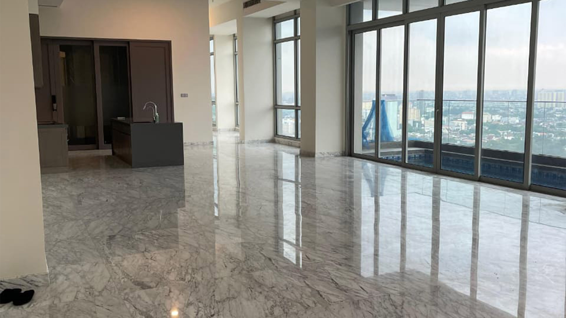 THE STATURE-4BR-LIVING AREA Exceptional 4BR Apartment – The Stature Menteng