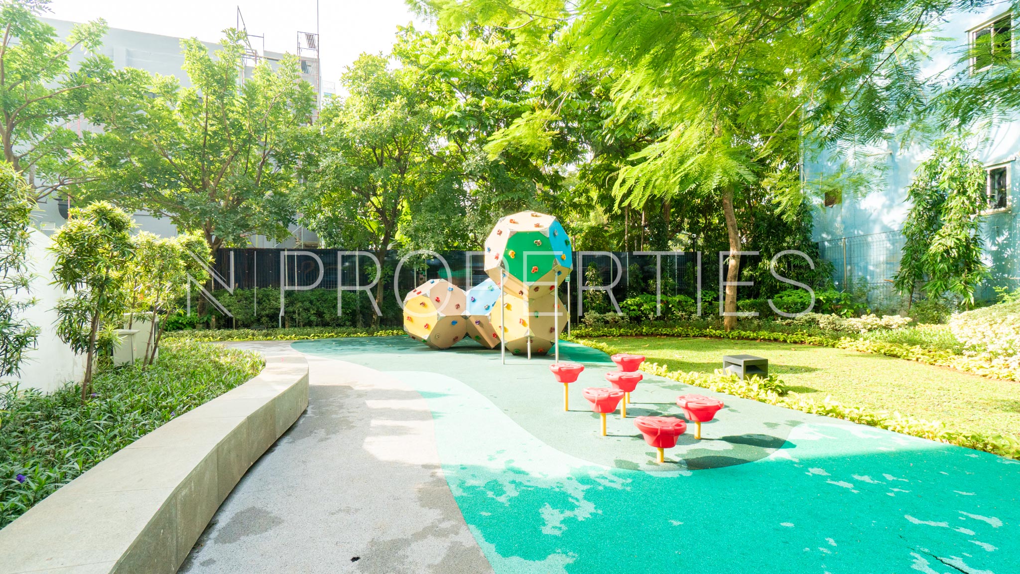 THE STATURE-FACILITY–19 Spacious 2BR Residence – The Stature Menteng